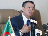 Bouchouareb appelle à plus d'investissements des EAU en Algérie