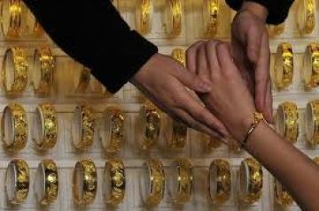 أكبر محلات بيع الذهب بشارع ديدوش مراد تبيع ذهبا مغشوشا