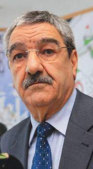 SaId Sadi lors d'une conférence à Bouira