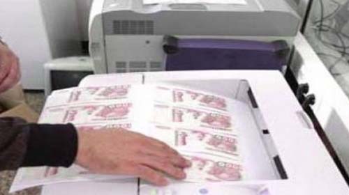 Deux personnes arrêtées pour falsification de billets de banque