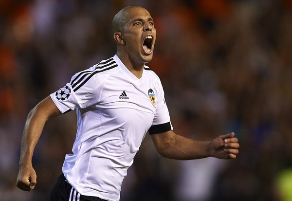 Un grand d'Angleterre vise Feghouli