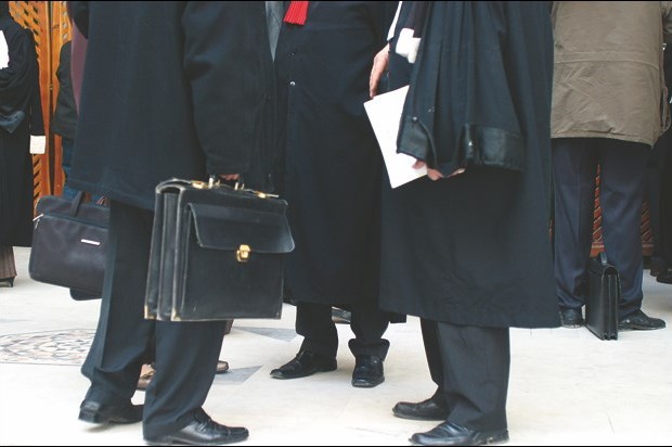 Les avocats poursuivront le boycott des audiences des tribunaux de Biskra