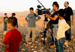 في إطار تلمسان عاصمة الثقافة الإسلامية              برنامج سينمائي لتثقيف الشباب وإطلاعه على تقنيات الفن السابع