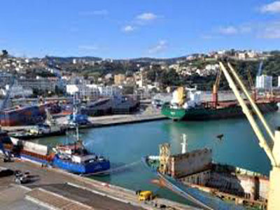 Entre le port de Skikda et des opérateurs exportateurs