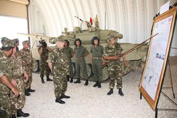 L'Armée exhibe sa force de frappe