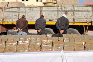 إحباط تهريب 19 قنطارا من الكيف جنوب غرداية