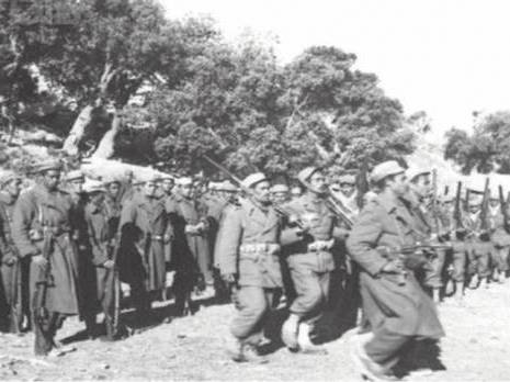 La réponse des historiens