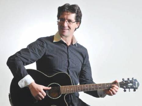 Zayen se produira en Italie