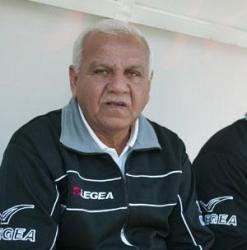 عامر جميل يبدأ مهامه              شباب باتنة يواصل البحث عن حارس ثان