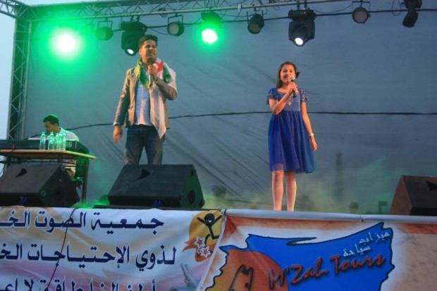 Les stars de Noon Kids TV enflamme l'Ahaggar