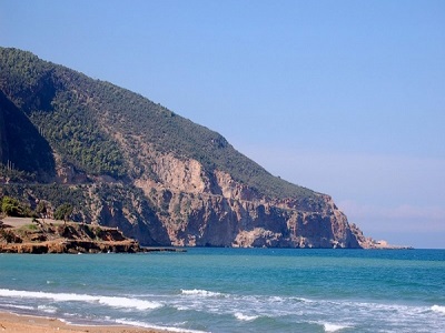 43 شاطئا مسموح للسباحة بتيبازة