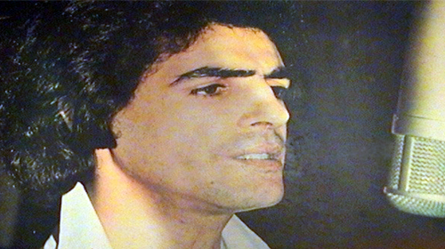 Naissance du chanteur Abdelkader Meksa