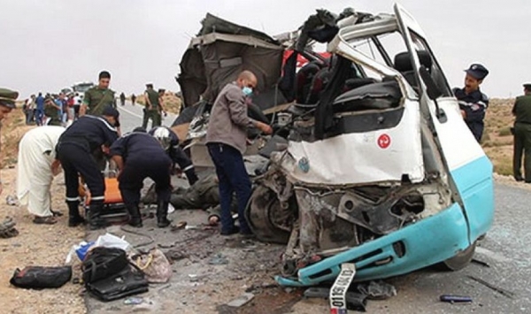 هلاك 33 شخصا وجرح 22 آخرين في حادث مرور مروّع بالأغواط