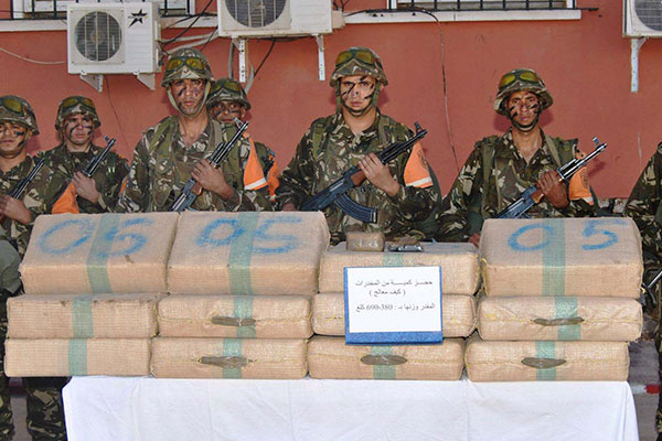 توقيف 8 تجار مخدرات وضبط 5 قناطير من الكيف المعالج بعين تموشنت