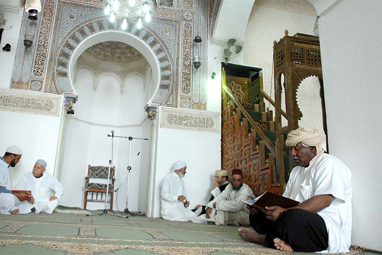 22 أجنبيا يعتنقون الإسلام ببجاية خلال 12 شهرا