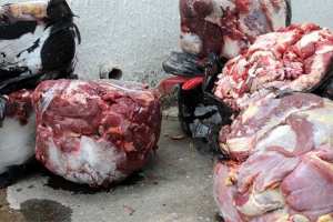 حجز قنطار ونصف من اللحوم الفاسدة بسوق أهراس