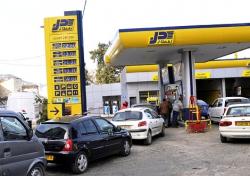 والي تبسة يقرر اعتماد محطات الوقود التي تتوفر على مرافق خدماتية راقية