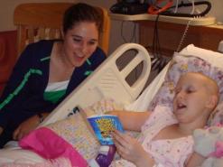 جمعية “أمل في الحياة” تدق ناقوس الخطر              800 مريض بالسرطان يعانون في صمت بسيدي بلعباس