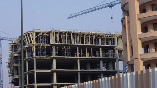 Des ouvriers vietnamiens pour la réalisation des logements AADL2