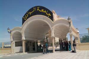 جامعة الوادي تسلّم الطلبة المتخرجين شهاداتهم الأسبوع المقبل