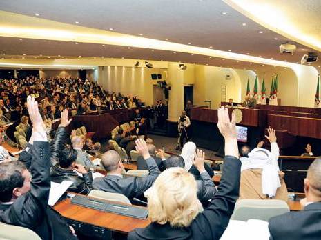 Adoption de la loi électotale