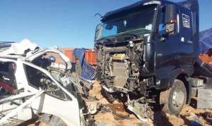 La collision entre un semi-remorque et un véhicule léger fait un mort