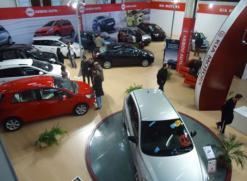 الطبعة العاشرة سجلت منافسة شرسة بين العلامات العالمية              80 ألف زائر ومبيعات قياسية في صالون السيارات للغرب بوهران