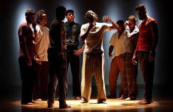 Une tournoyante quête pour la liberté