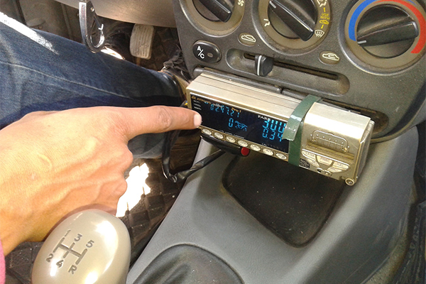 اعتماد العدادات في سيارات النقل الحضري بمدينة الوادي