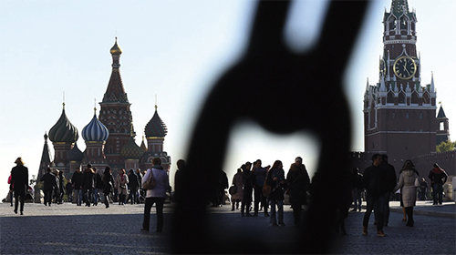 Moscou et Washington annoncent des expulsions croisées de diplomates