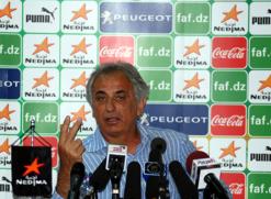 في أول لقاء له مع الصحافة، المدرب الوطني الفرانكو بوسني حليلوزيتش يؤكد:              ”روراوة منحني الورقة البيضاء  ولا أسمح لأحد بالتدخل في مهامي”