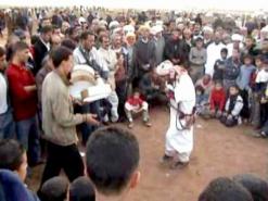 “وعدة رجال البلاد” ببن باديس وسيدي سليمان في سيدي بلعباس                ملتقى الثقافات الشعبية وتخليد المآثر البطولية