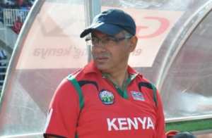 عمروش يفرض نظاما عسكريا داخل المعسكر والجميع يريد إنجاح التحضيرات بفرنسا