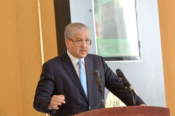 سلال في زيارة قصيرة إلى باتنة