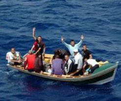 بالموازاة مع توقيف 216 مهاجر سري              توقيف 61 حراڤا بشواطئ الجهة الغربية لوهران