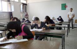 التلاميذ يطالبون بتوفير الحماية في محيط المؤسسات التربوية               منحرفون يتوعدون بالتشويش على امتحانات نهاية السنة بالبليدة