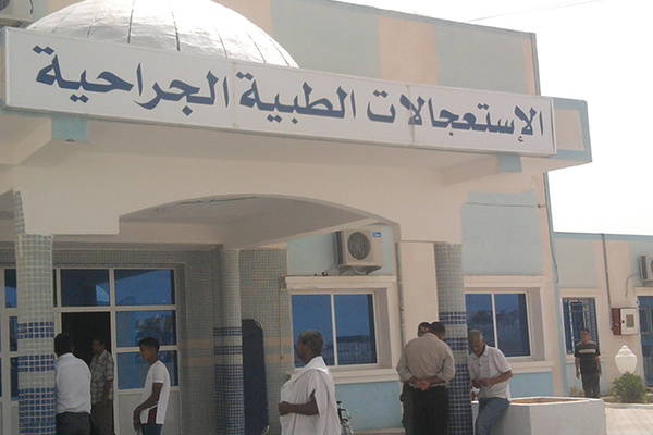 أطباء وممرضو الصحة الجوارية بقمار في الوادي يحتجون