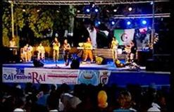 بحضور “الڤوّالة” و”المدّاحة” وشعراء الملحون               اختتام الطبعة الثالثة لمهرجان الموسيقى والأغنية الوهرانية