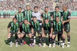 شباب قسنطينة يواصل حصد الانتصارات              السنافر على بعد خطوة من اللقب