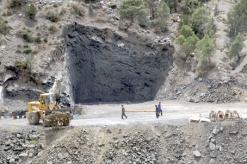 بسبب معارضة السكان لأسباب إيكولوجية وصحية              محاجر تيزي وزو لا توفر سوى 2 بالمائة  من الاحتياجات السنوية لإنجاز المشاريع