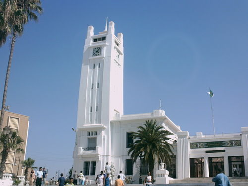 Mostaganem - Le wali s'insurge contre la saleté