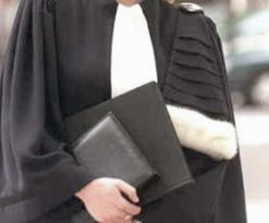 ظلت حكرا على “الجنس الخشن” لسنوات              المرأة تنافس الرجل في مهنة المحضر القضائي وتمارسها لأول مرة بسطيف