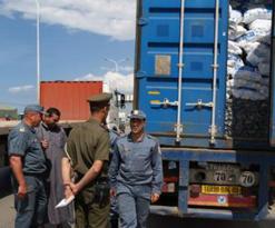 الجمارك تحصي أكثـر من 540 مخالفة جمركية بقيمة 4 ملايير دينار خلال الثلاثي الأول من 2010               إحالة 40 مستوردا على العدالة بوهران وفتح تحقيق في سفن الصيد المستوردة