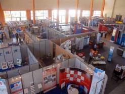 المشاركون في صالون السياحة بوهران يشتكون غياب السياحة الوطنية في المعارض الدولية              الديوان الوطني للسياحة سينقل 2000 مناصر إلى جنوب إفريقيا