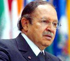 خلال زيارة ميدانية رافقه فيها أربعة وزراء              بوتفليقة يفتح حنفيّة تمنراست بعد سنوات عجاف