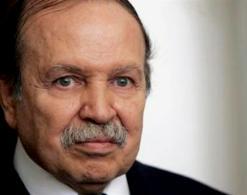 بوتفليقة يدشّن مشروع القرن اليوم              الماء لم يعد سرابا بتمنراست