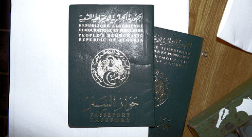 Des passeports d’un an de validité