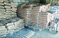 للقضاء على المضاربة               مصنع الإسمنت بالشلف يقصي موزعي مواد البناء من شبكته التوزيعية