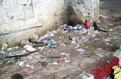 السلطات المحلية ترجع سبب انتشارها إلى إهمال السكان              150 مزبلة فوضوية تتحوّل إلى وكر للجرذان بالوادي