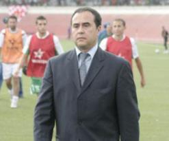 أبدوا غضبهم من غياب زعيم              أواسط البليدة يعيدون الفرحة إلى المدينة